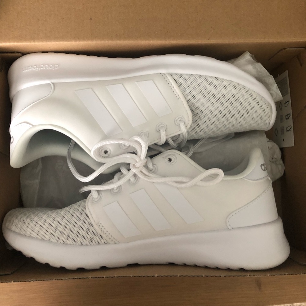 Adidas QT Racer Cloud Foam - 5.5 - Women’s - White